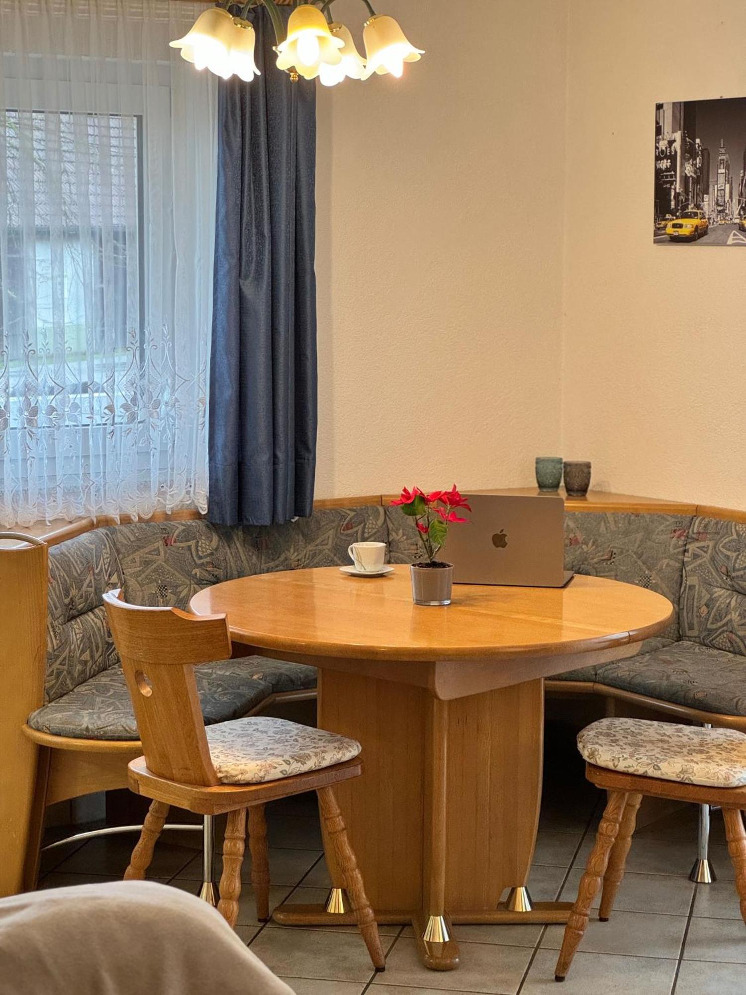 Ferienhaus Eichhoelzle Munsingen Bagian luar foto